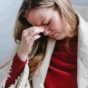 Woman with migraine